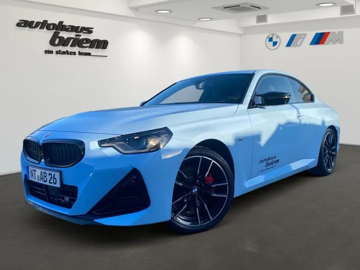 BMW M240i