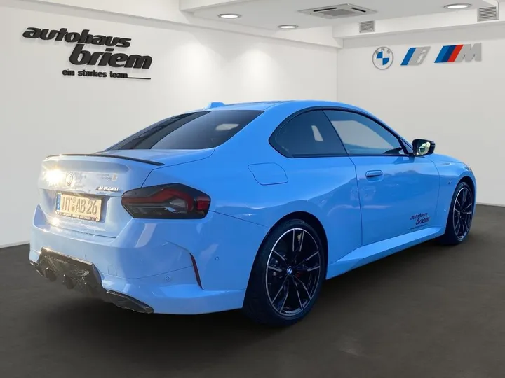 BMW M240i