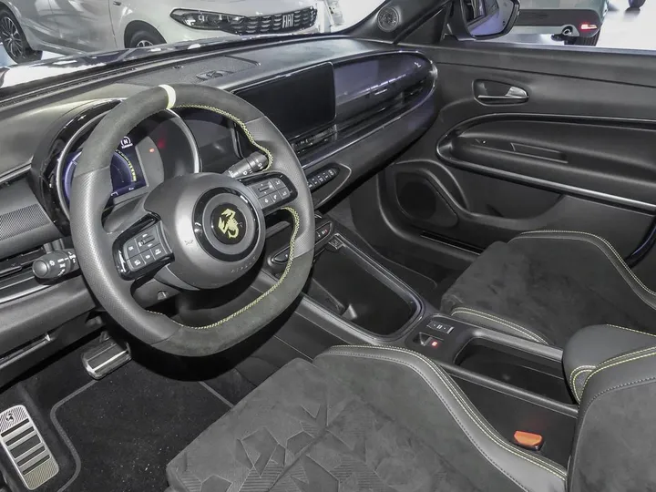 Abarth 600e