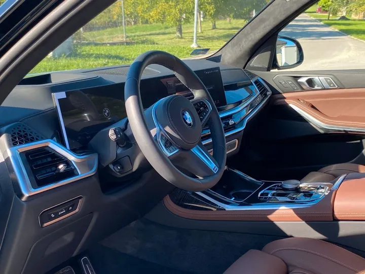 BMW X7