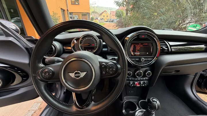 MINI Cooper D