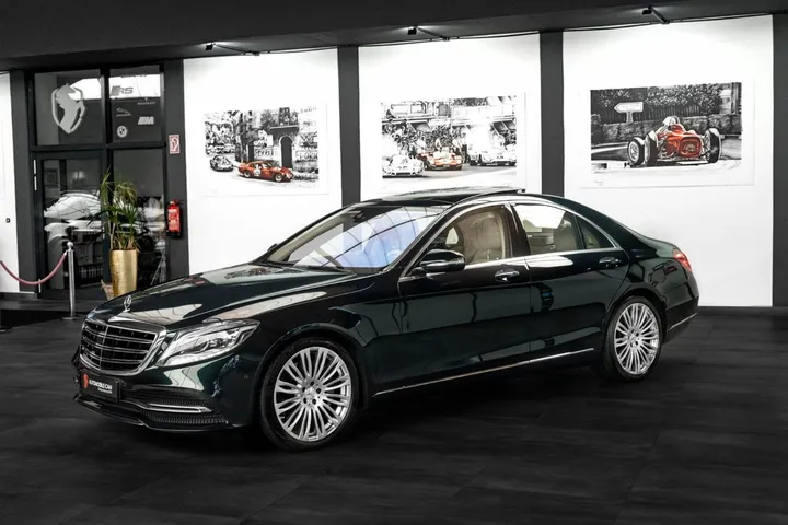 Mercedes-Benz S 560