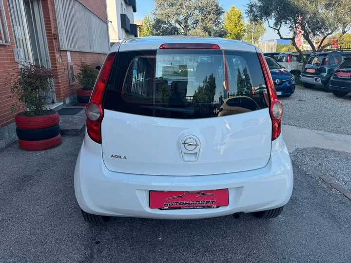 Opel Agila