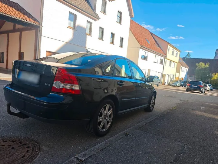 Volvo S40