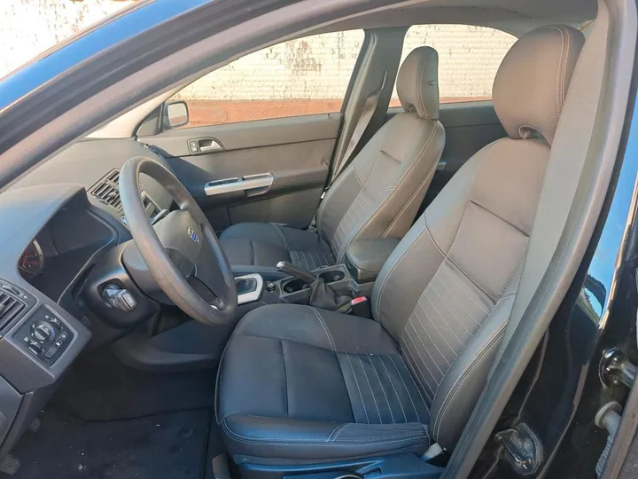 Volvo S40