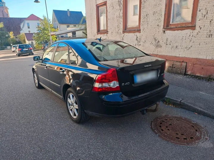 Volvo S40