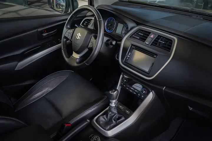 Suzuki SX4