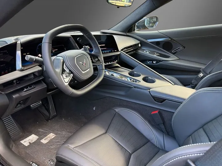 Corvette C8