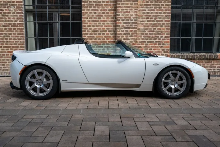 Tesla Roadster