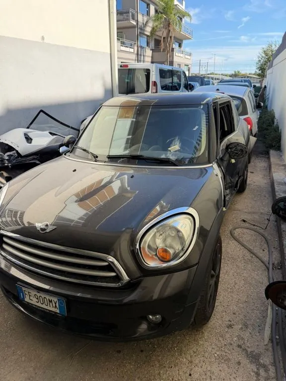MINI Cooper D Paceman