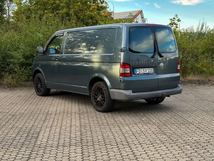 Volkswagen T5 Transporter