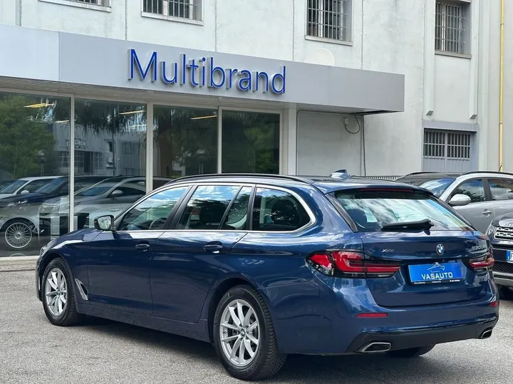 BMW 530