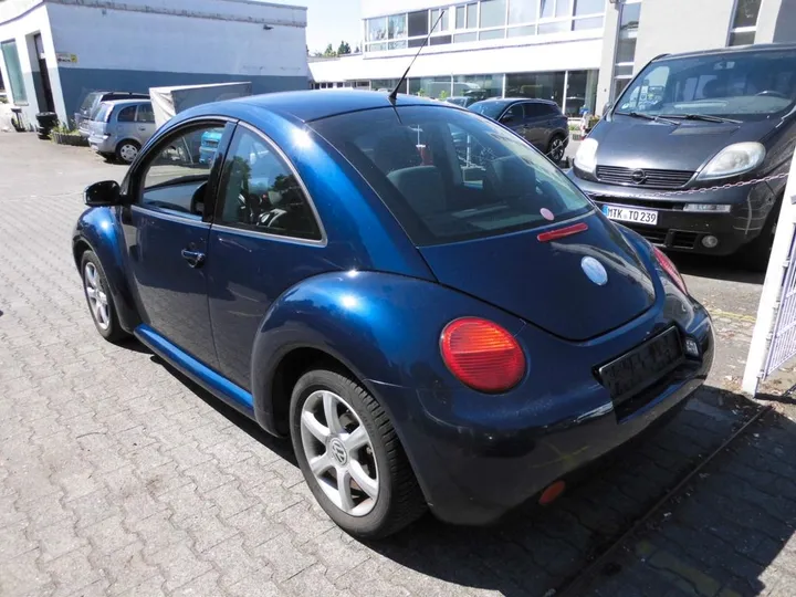 Volkswagen New Beetle