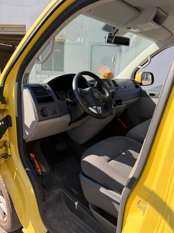 Volkswagen T5 Transporter