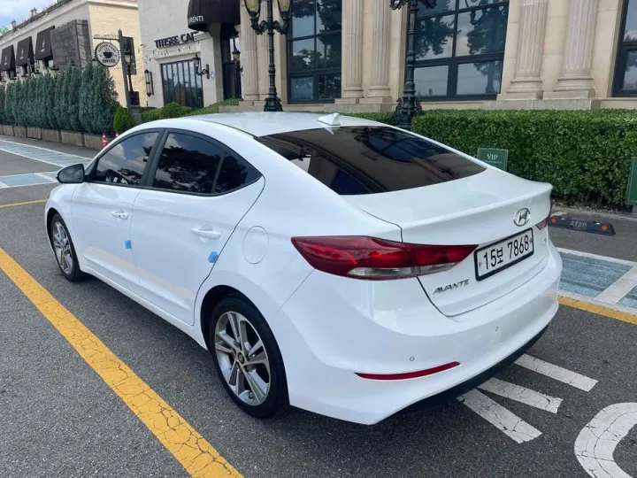 Hyundai AVANTE