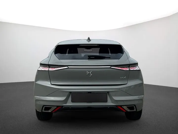 DS Automobiles DS4