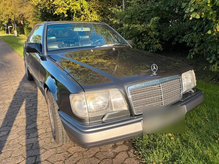 Mercedes-Benz 300