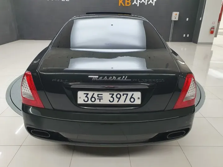 Maserati Quattroporte