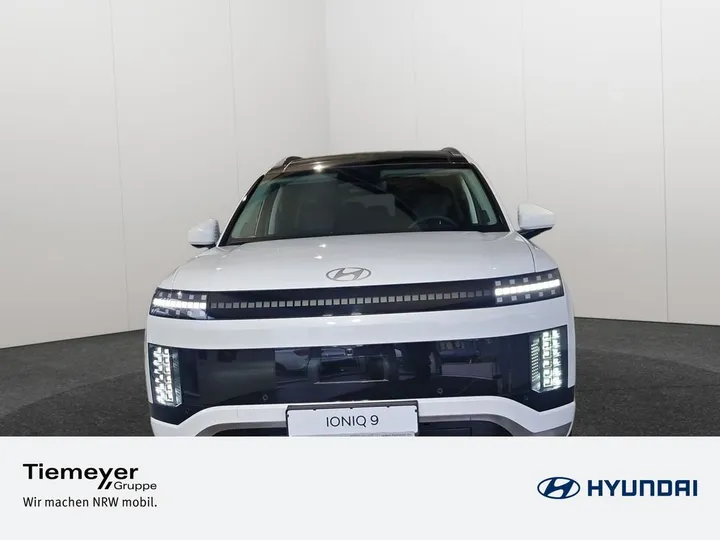 Hyundai IONIQ 9