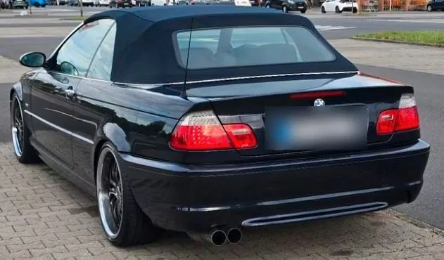 BMW 323
