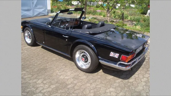 Triumph TR6