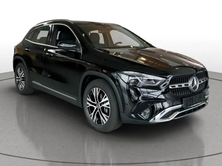 Mercedes-Benz GLA 180