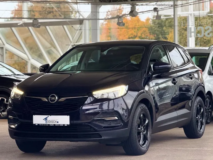 Opel Grandland (X)