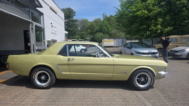 Ford Mustang