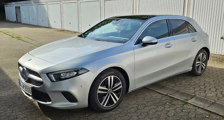 Mercedes-Benz A 200