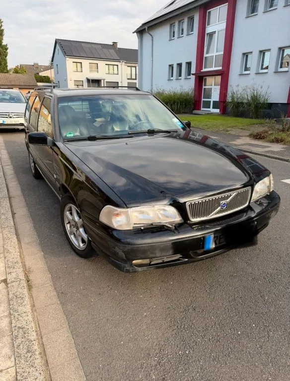 Volvo 850