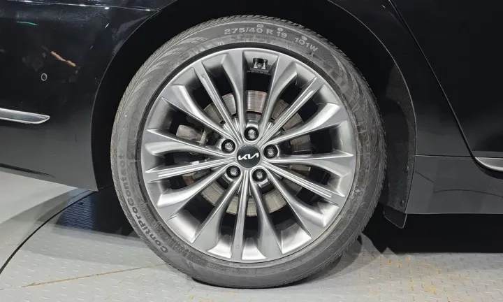 Kia K9