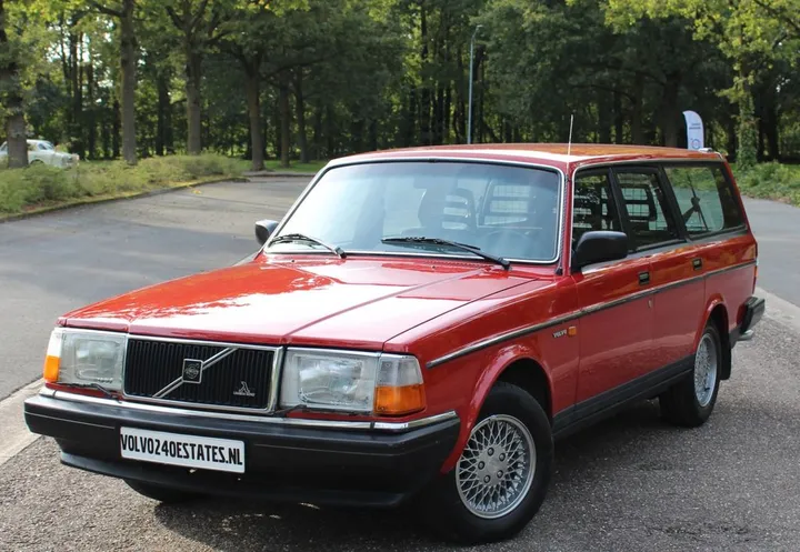 Volvo 240