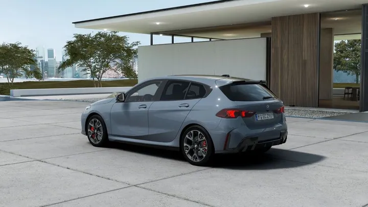 BMW 120