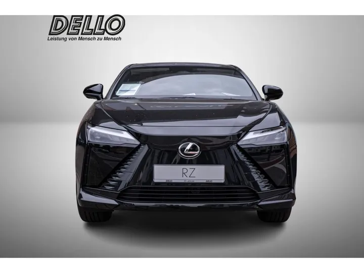 Lexus RZ