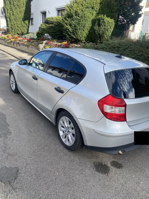 BMW 118