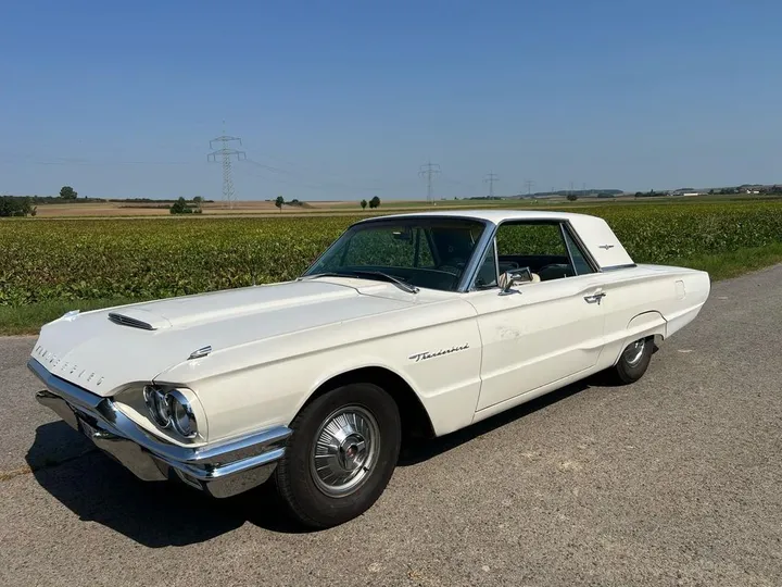 Ford Thunderbird