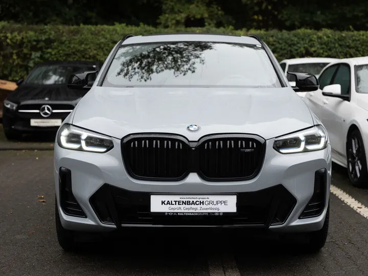 BMW X4 M40