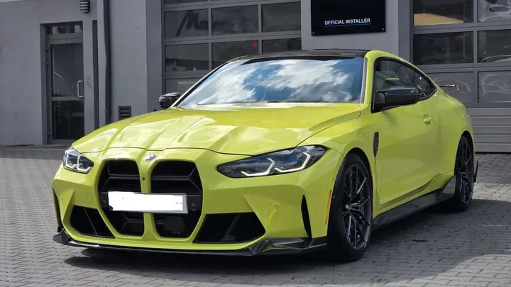 BMW M4