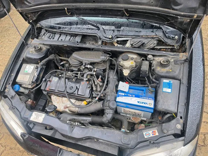 Peugeot 106
