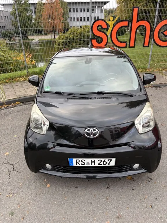 Toyota IQ