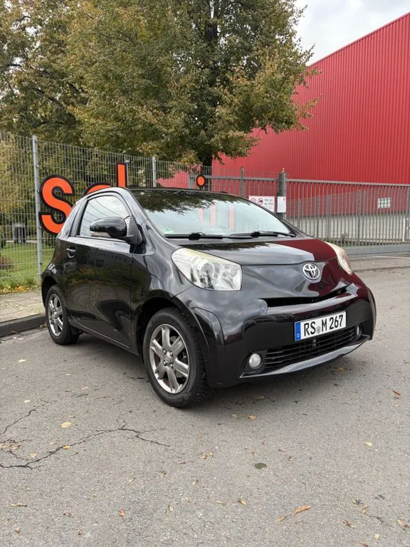 Toyota IQ