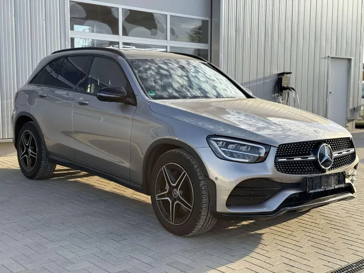 Mercedes-Benz GLC 300
