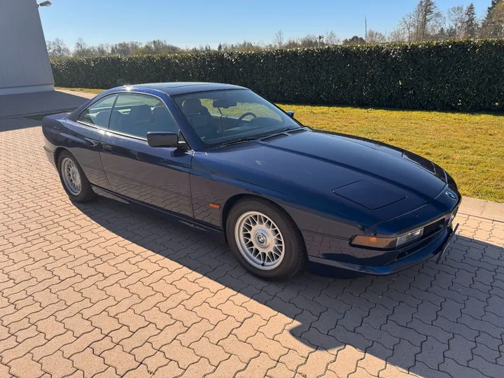 BMW 850