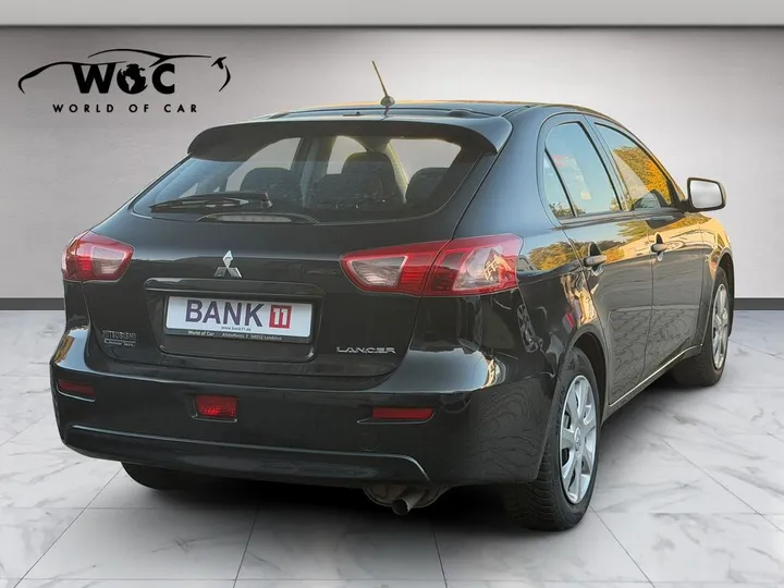 Mitsubishi Lancer