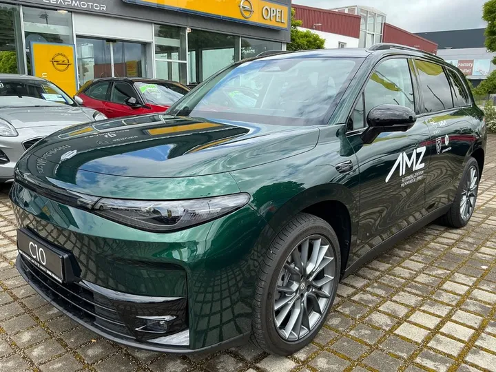 Leapmotor C10