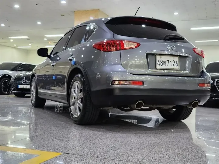 Infiniti EX
