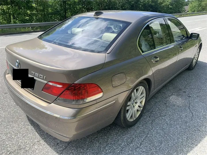BMW 760