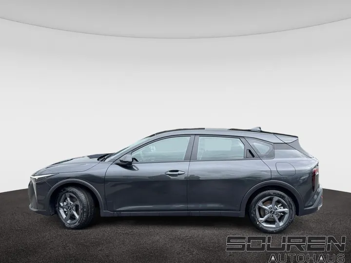 Kia K4