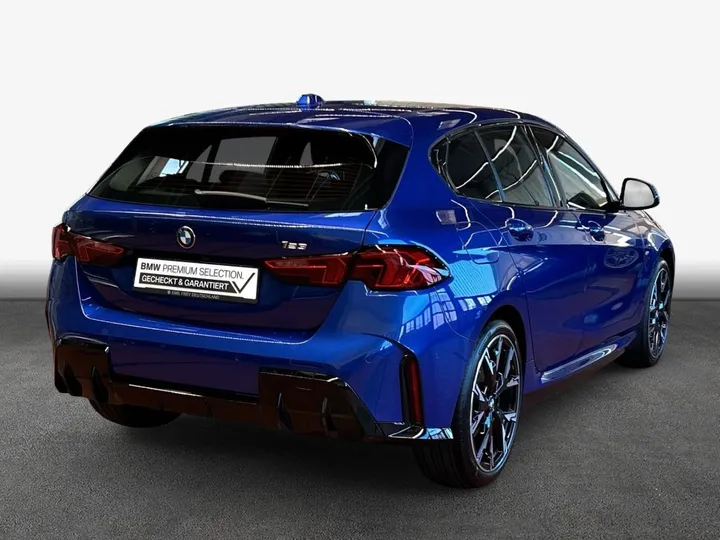 BMW 123