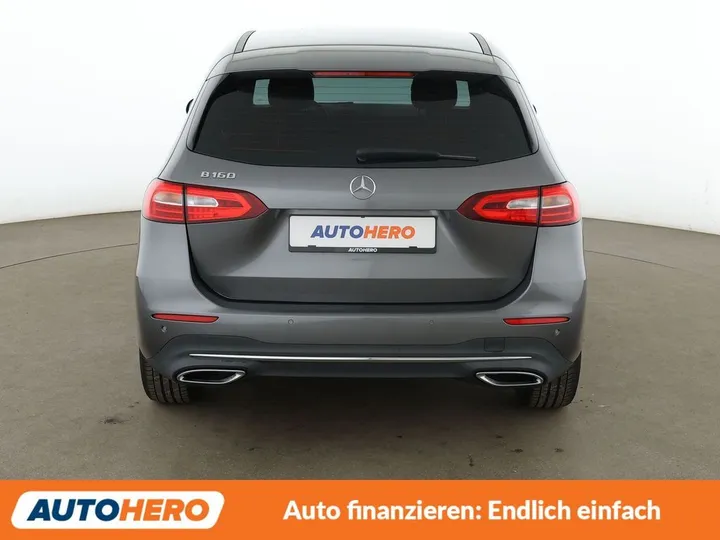 Mercedes-Benz B 160